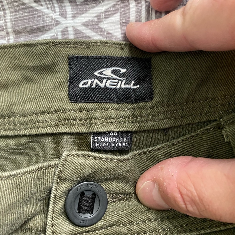O’Neill factory cut off shorts